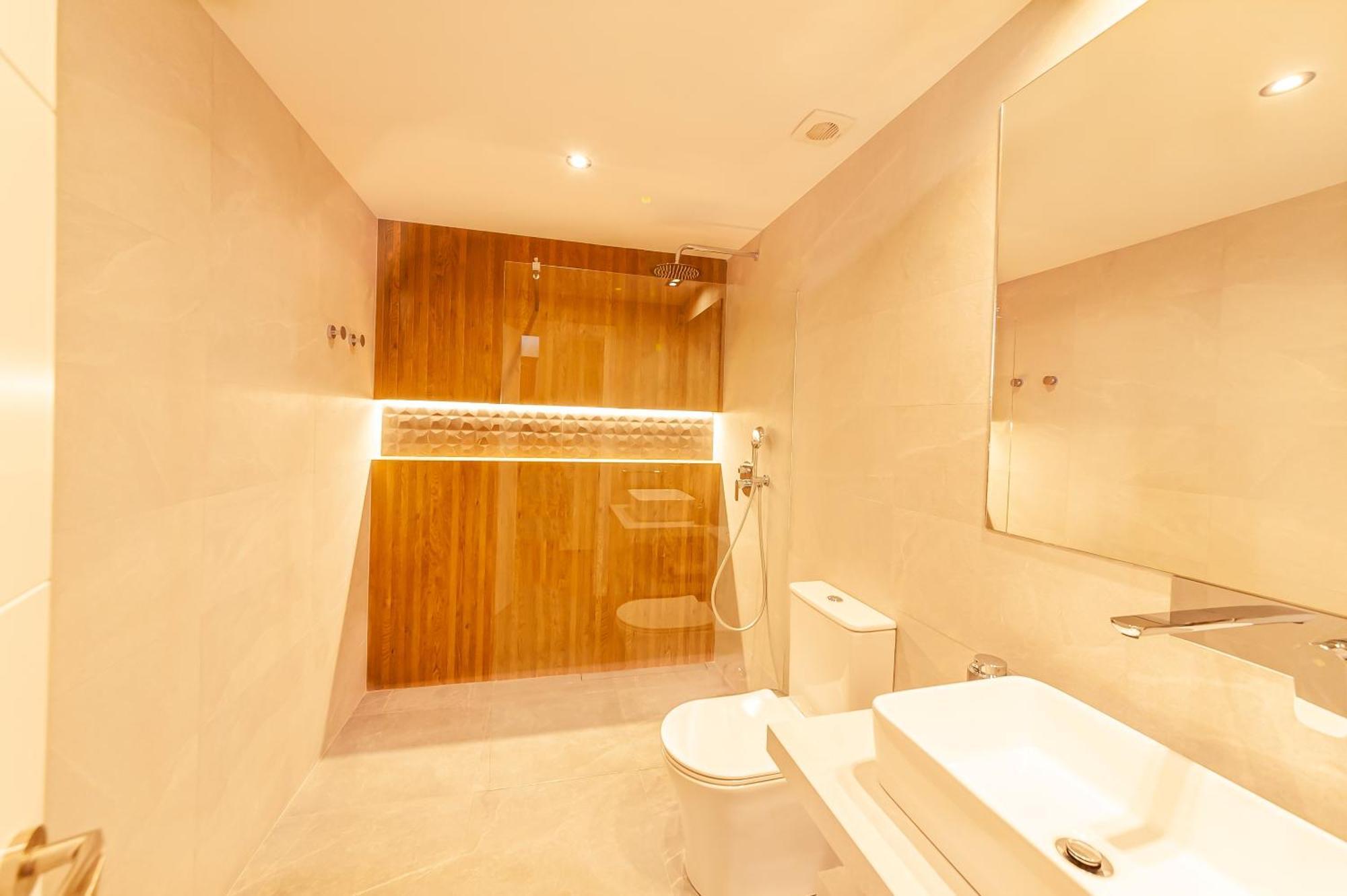 Pueblo Evita Premium Suites Benalmádena Exterior foto